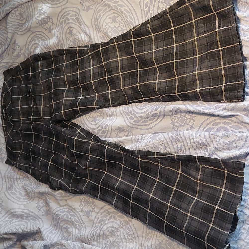 90s Almost Famous Flare Pants.